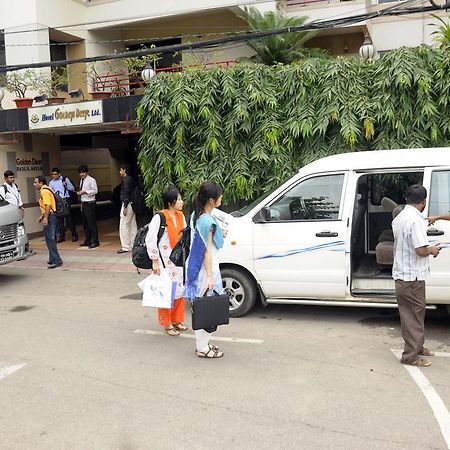 Hotel Golden Deer Dhaka Luaran gambar