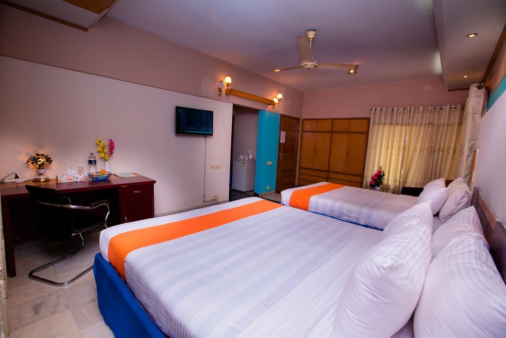 Hotel Golden Deer Dhaka Luaran gambar