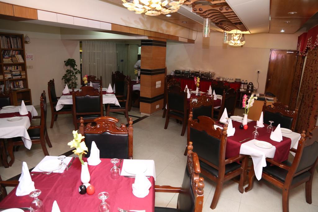 Hotel Golden Deer Dhaka Luaran gambar