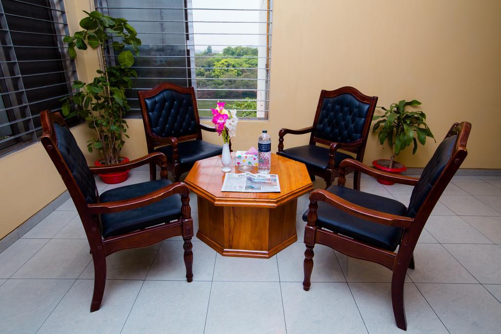 Hotel Golden Deer Dhaka Luaran gambar